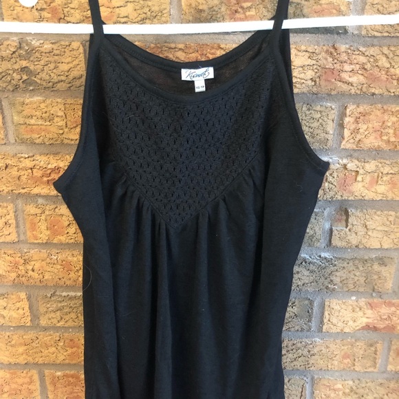 Black tank xs - Picture 1 of 2